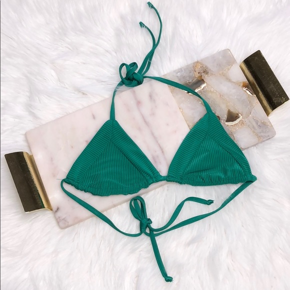 Frankie's Bikinis Other - FRANKIES BIKINIS SKY TRIANGLE BIKINI TOP